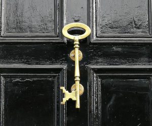 door_knocker